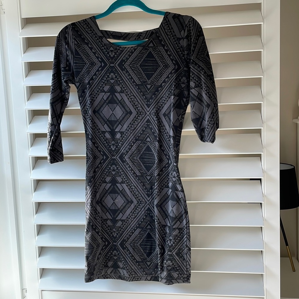 billabong bodycon patterned dress S